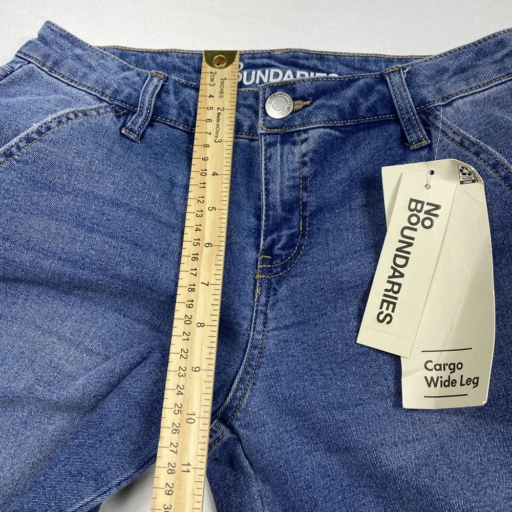 No Boundaries Jeans Size 0, Blue Wide‎ Leg Cargo - Picture 4 of 13